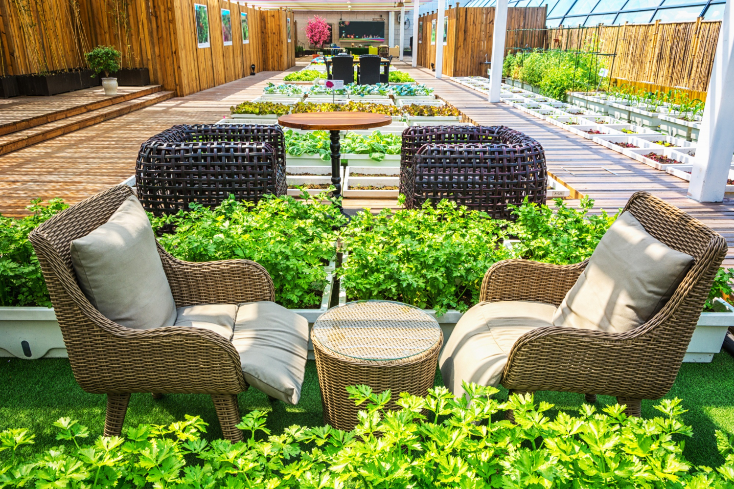 Des mobiliers de jardin