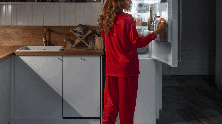 réglage du frigo : thermostat du réfrigérateur affichant la température idéale